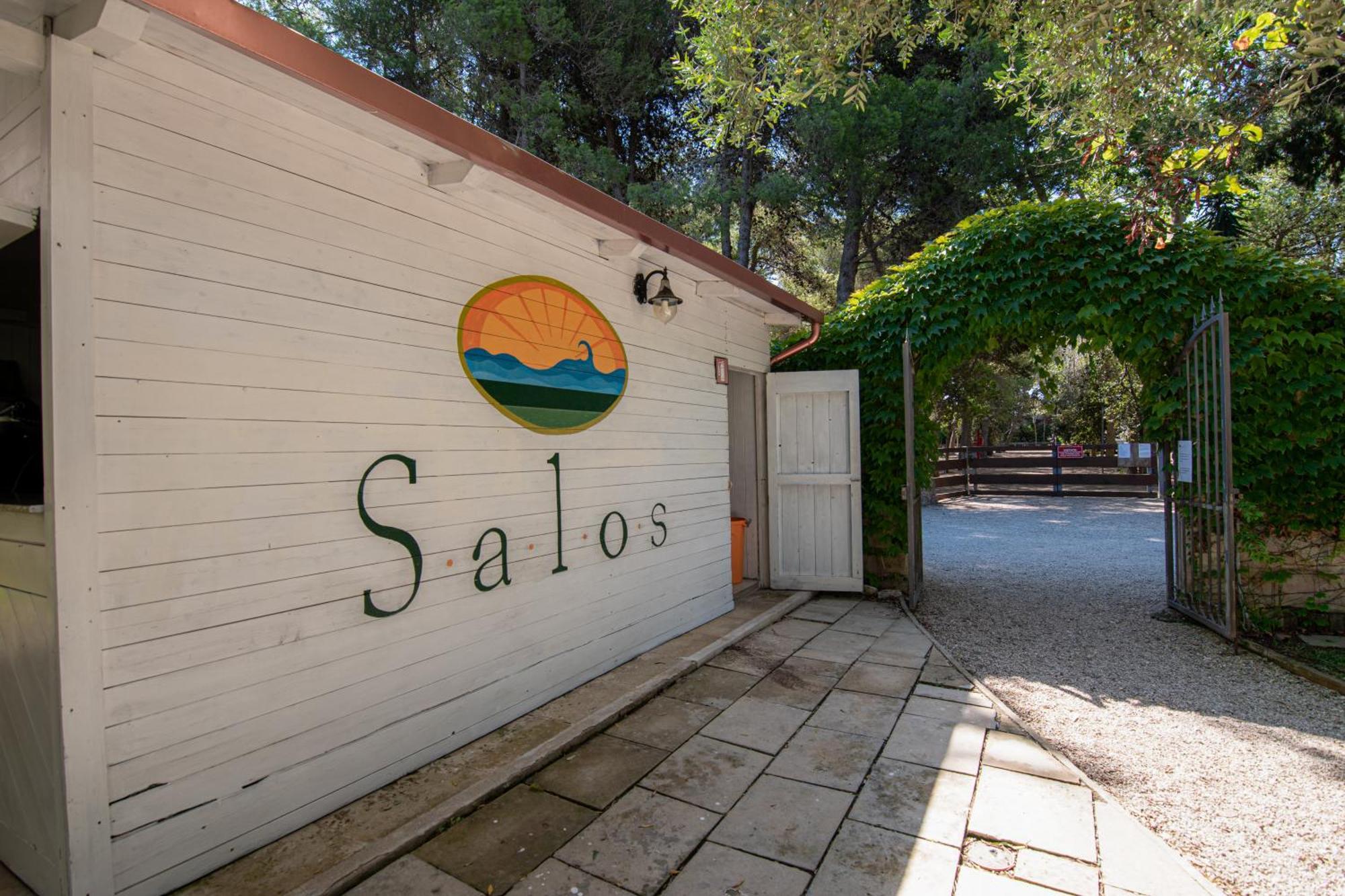 Bio Agriturismo Salos Alimini Zewnętrze zdjęcie