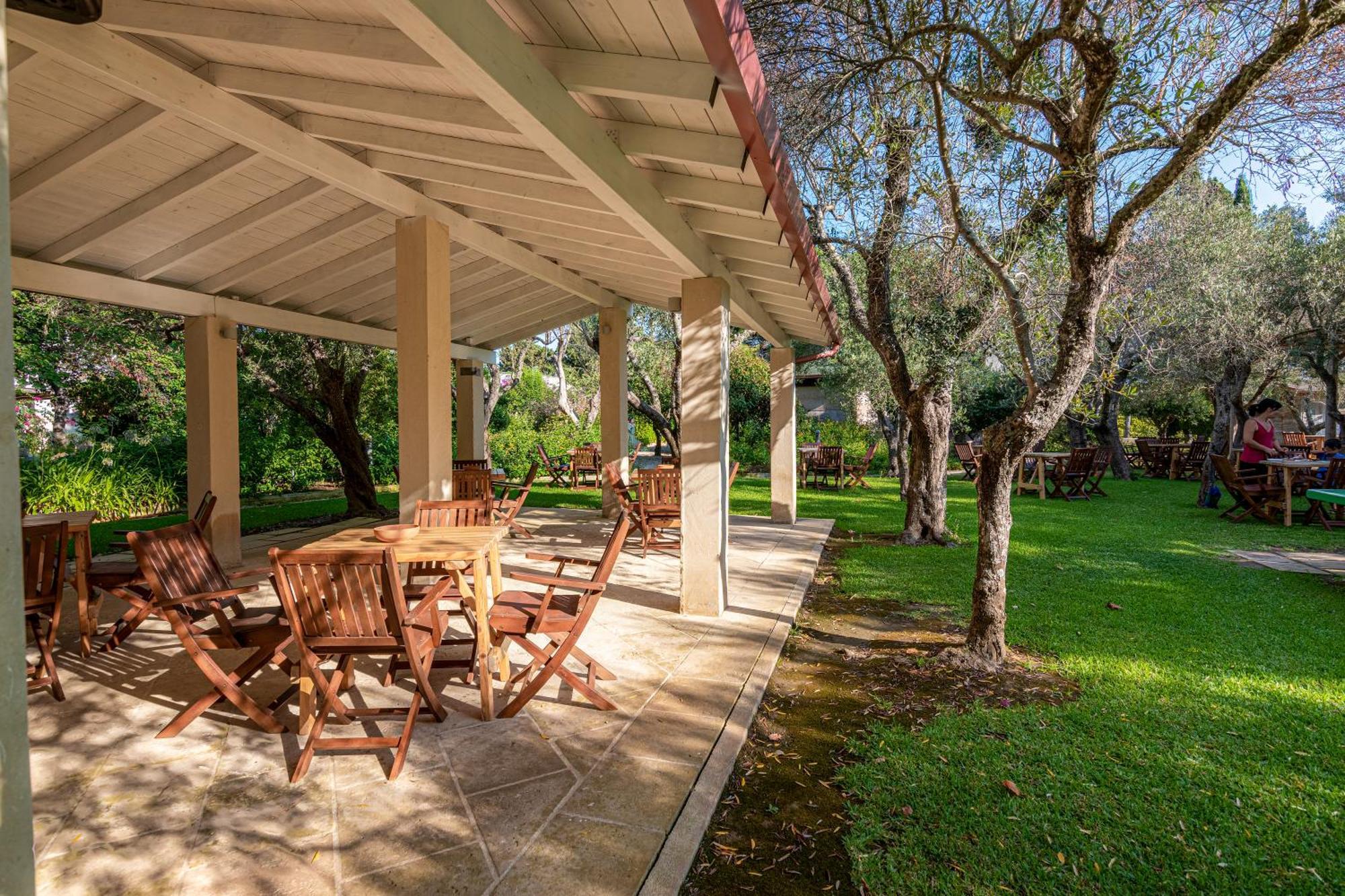 Bio Agriturismo Salos Alimini Zewnętrze zdjęcie